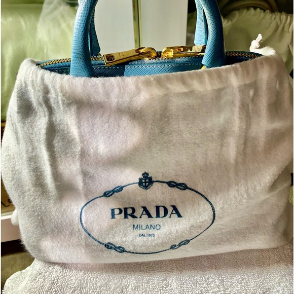 ❤️ NWT PRADA SAFFIANO LEATHER MINI 2WAY BAG IN GOLD HARDWARE by: Prada - Picture 12 of 12
